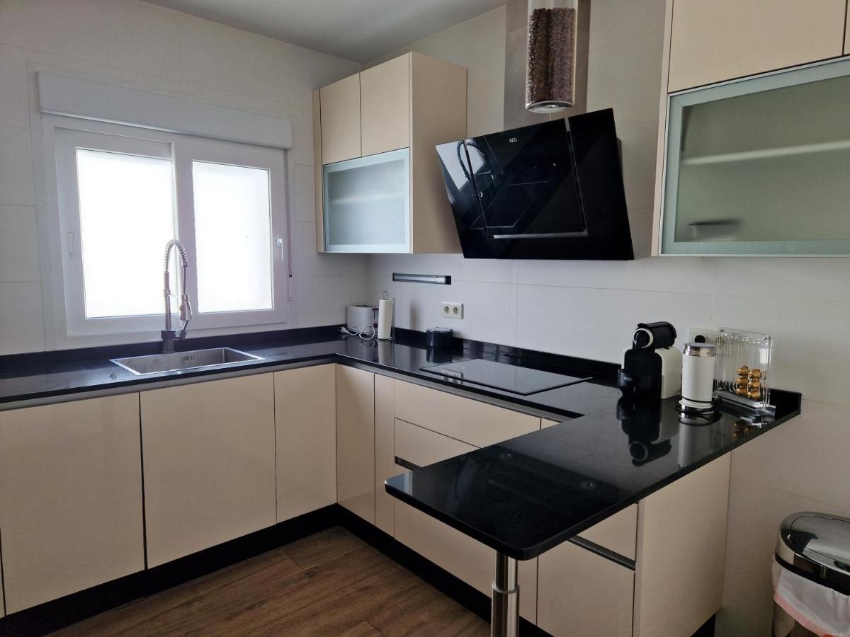 Sunset Apartment Уелва Екстериор снимка